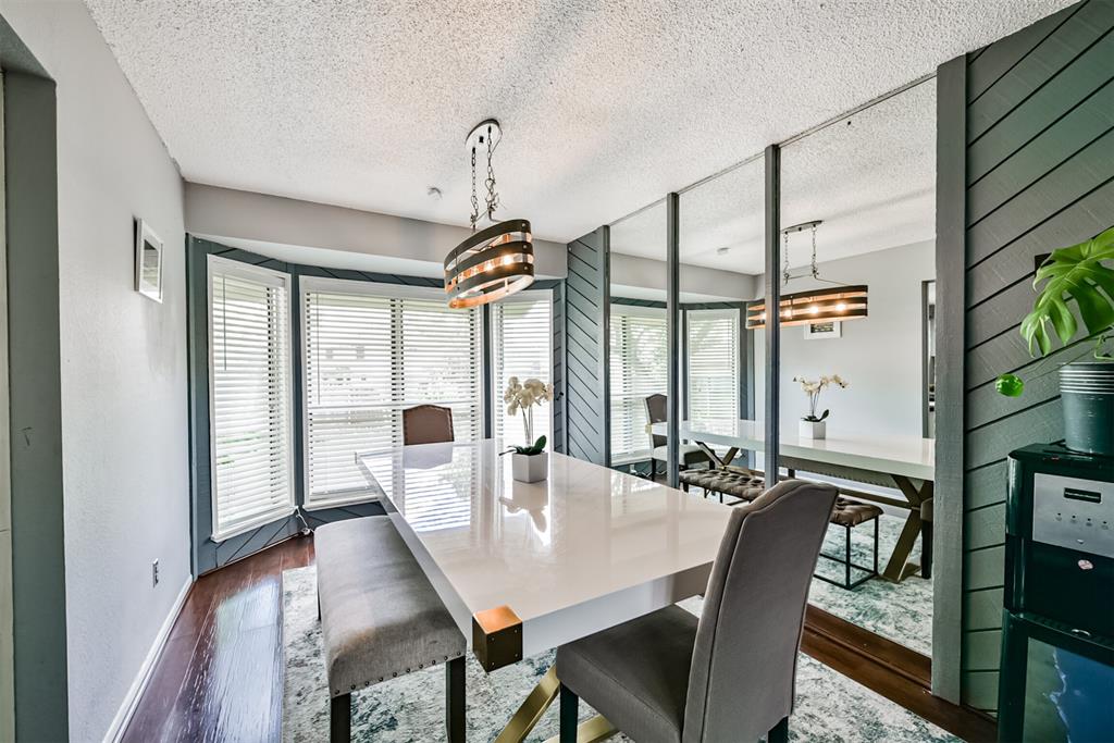 16818 Rockbend