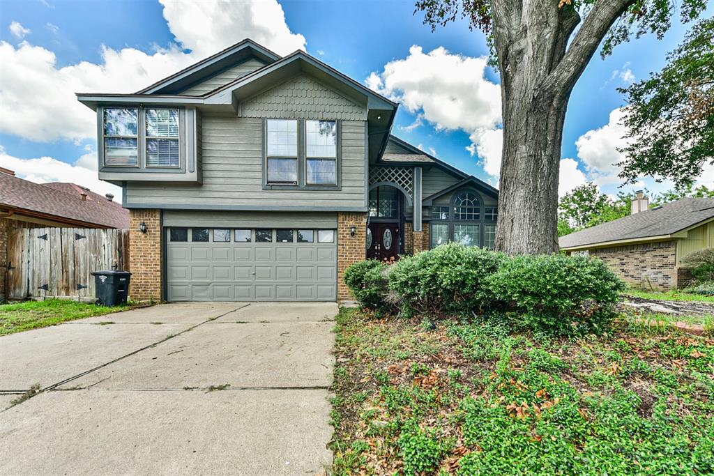 16818 Rockbend
