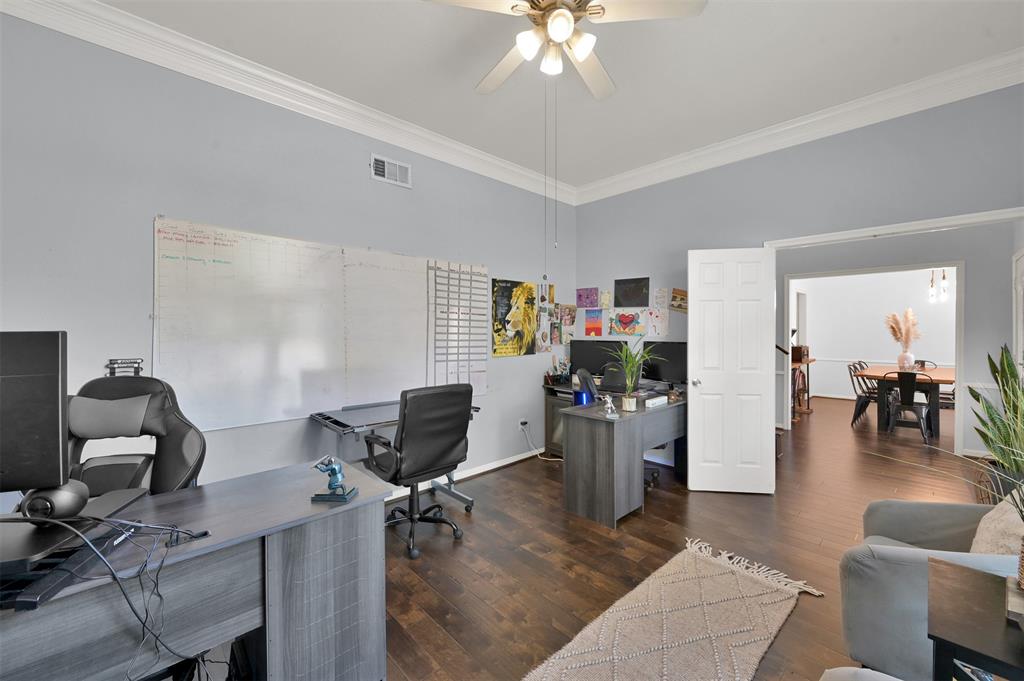 13402 Hedgley Place Place