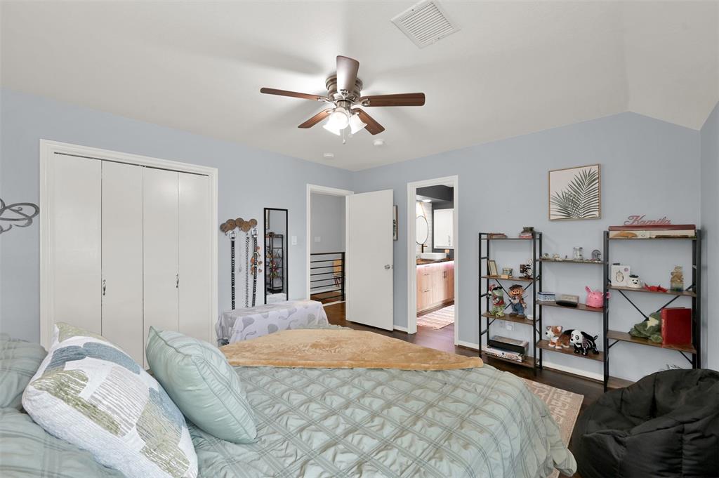 13402 Hedgley Place Place