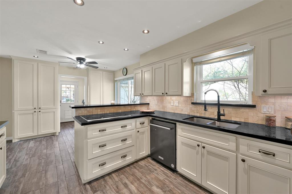 13402 Hedgley Place Place