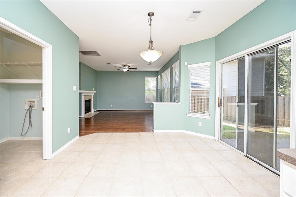 46 E Autumn Branch Circle