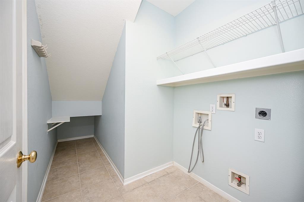46 E Autumn Branch Circle