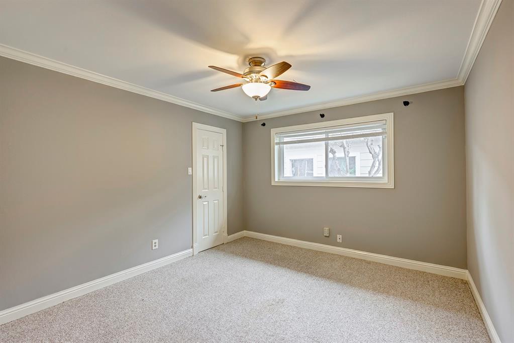 13926 Queensbury Lane