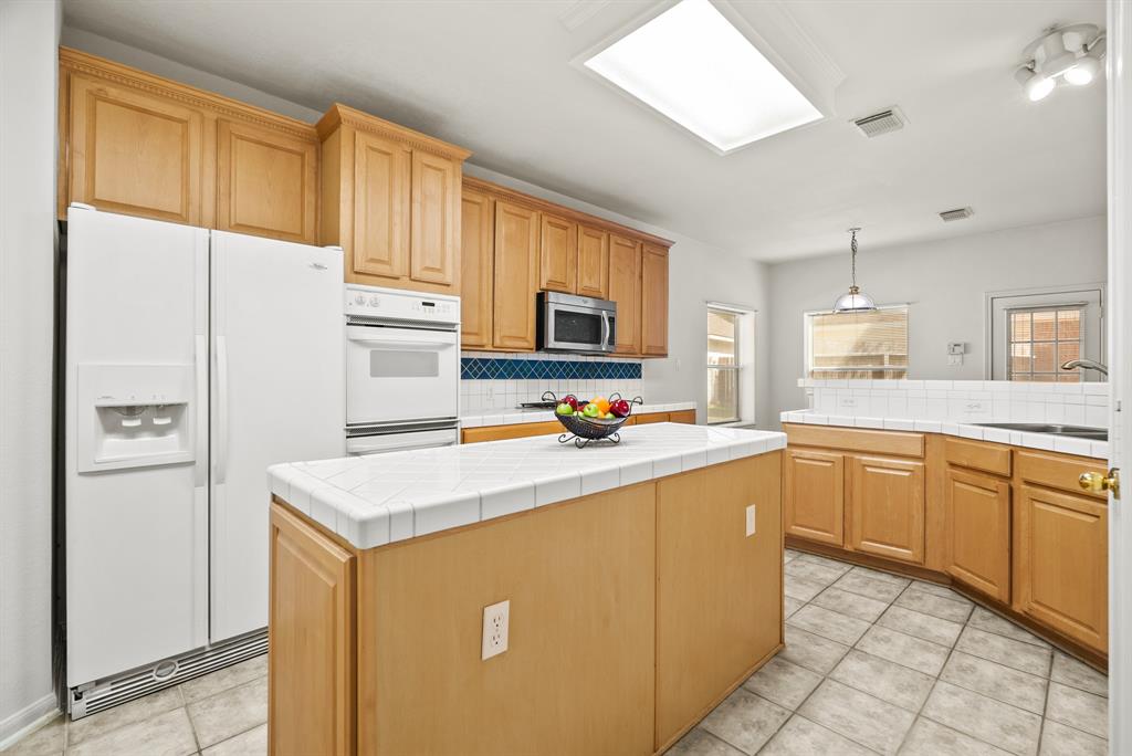 1903 Willow Lakes Drive