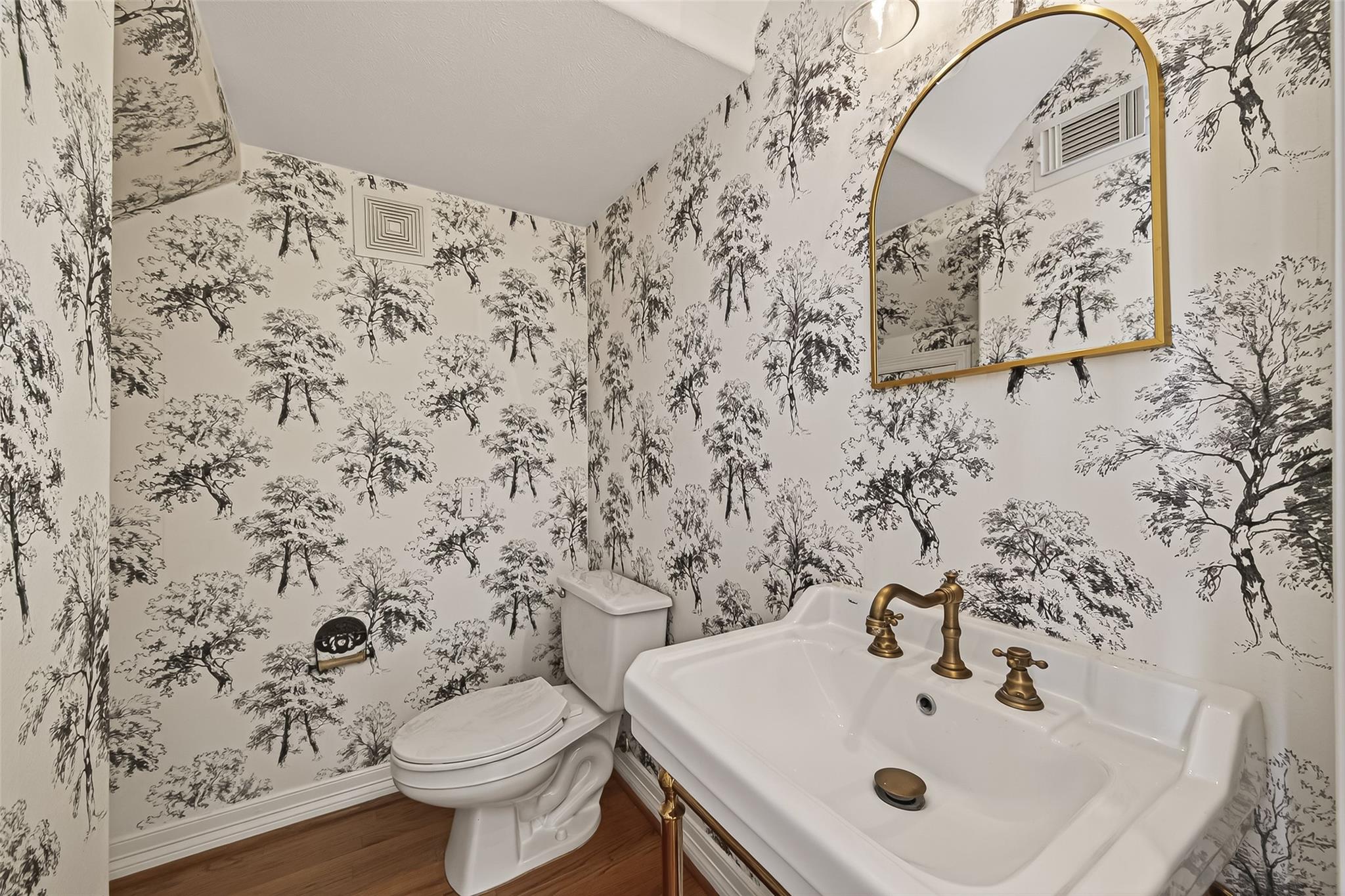 1408 W 25th Street