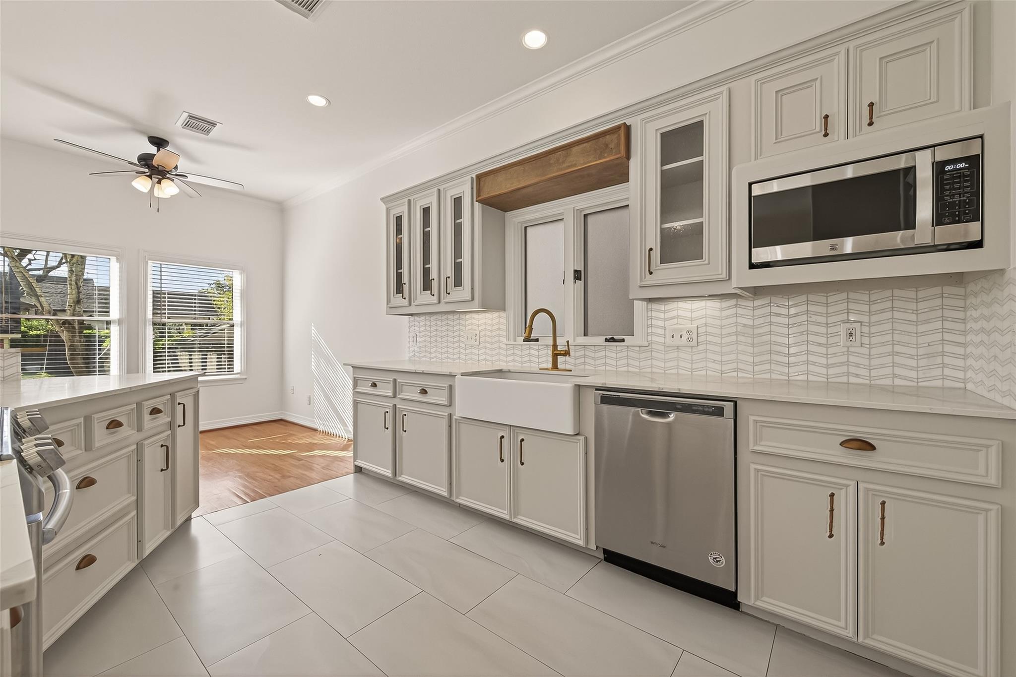 1408 W 25th Street