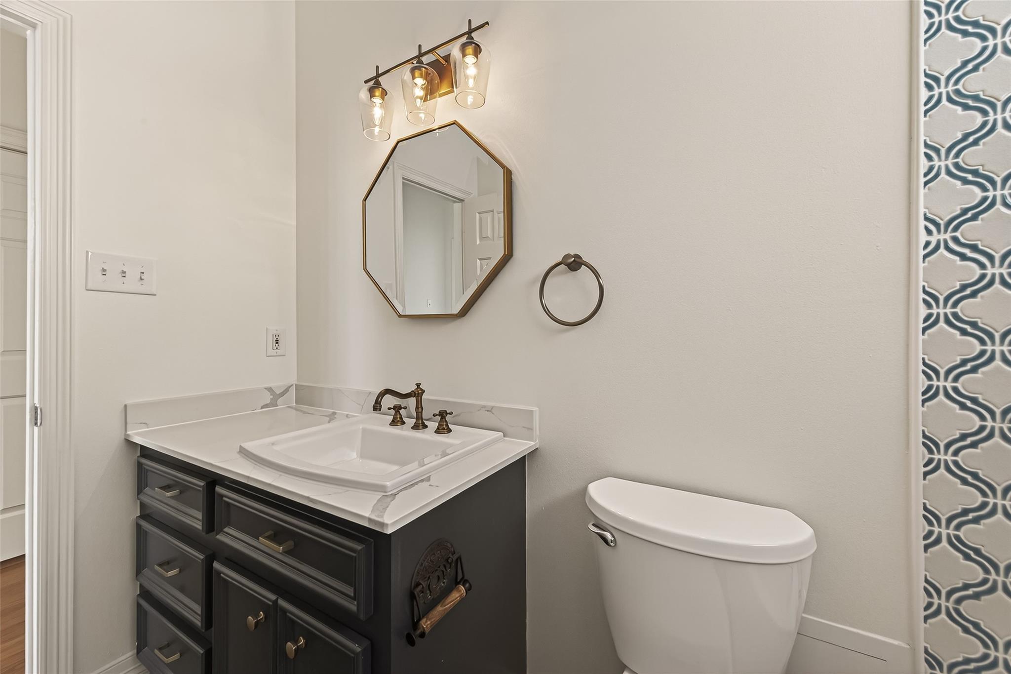 1408 W 25th Street