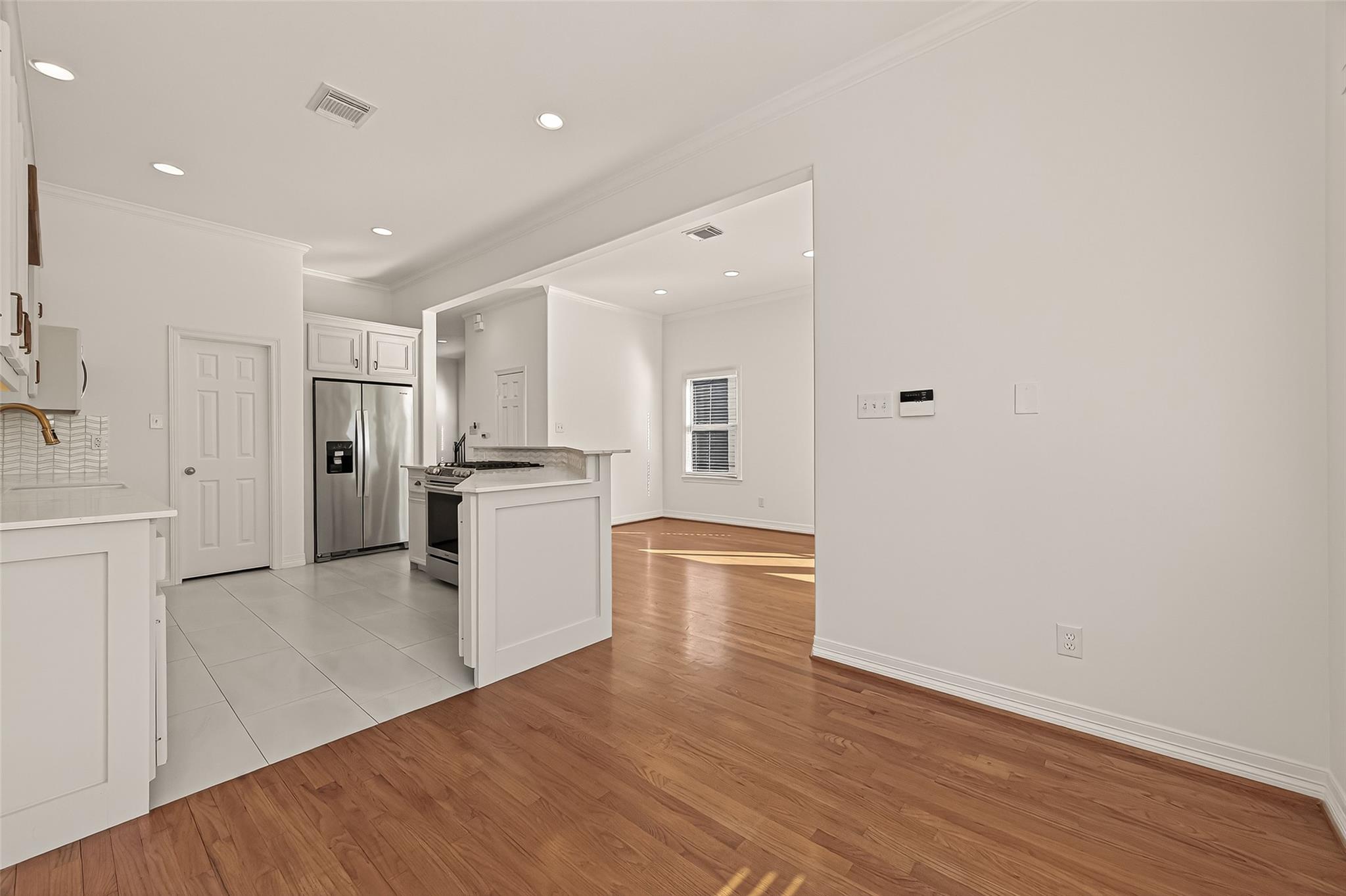 1408 W 25th Street