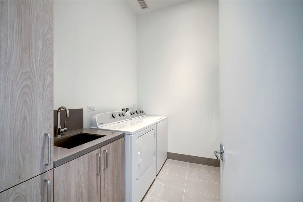 2323 W Main Street # 702