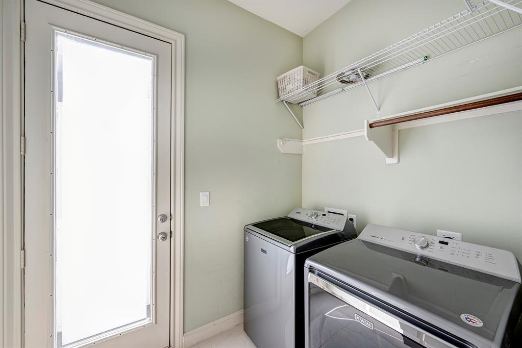 401 W 17th Street