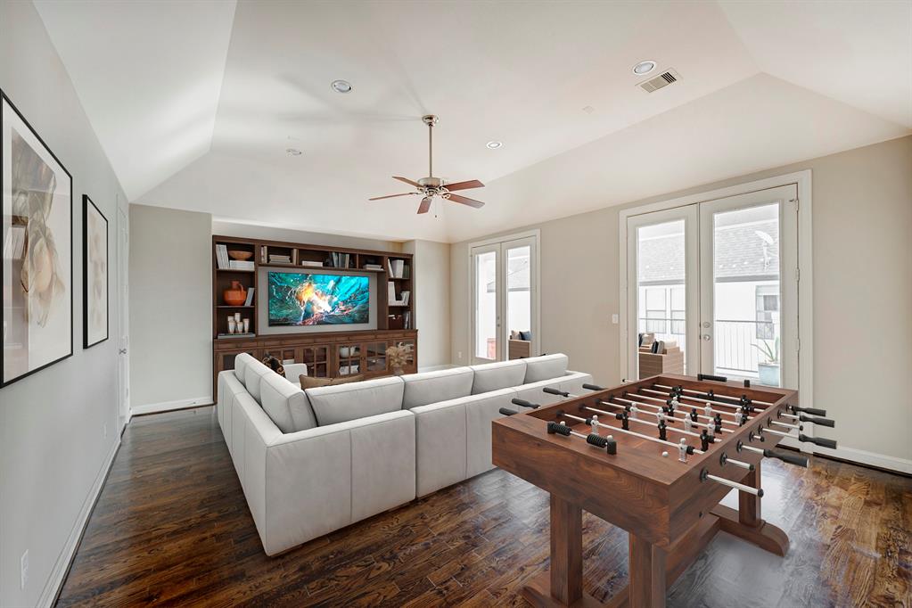 401 W 17th Street