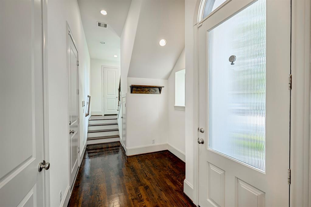 401 W 17th Street