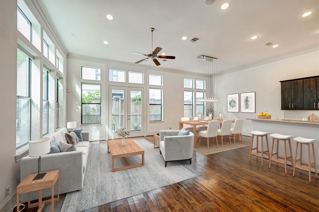 401 W 17th Street