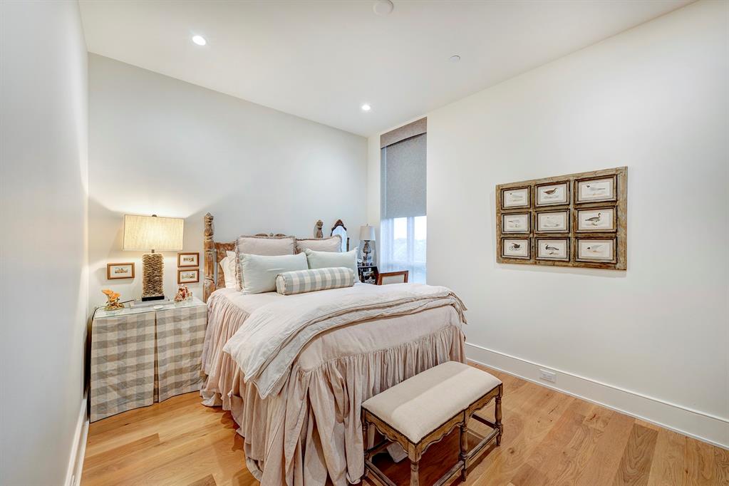 2325 Welch Street # 405