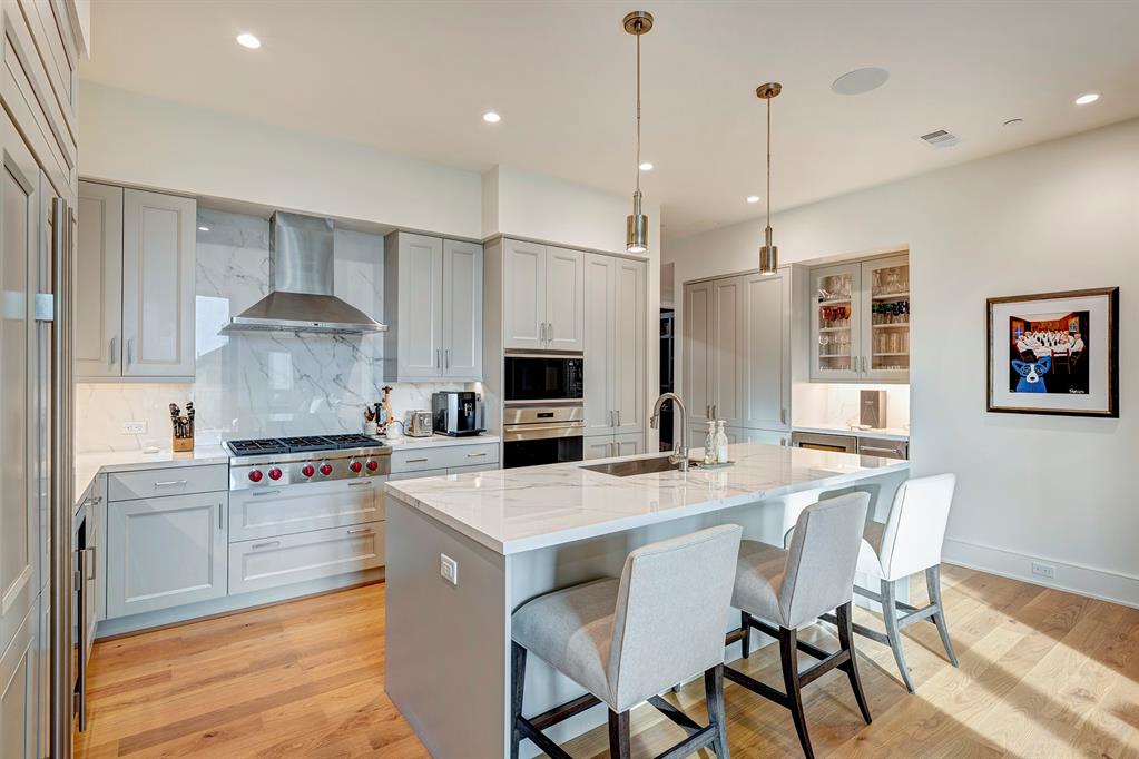 2325 Welch Street # 405