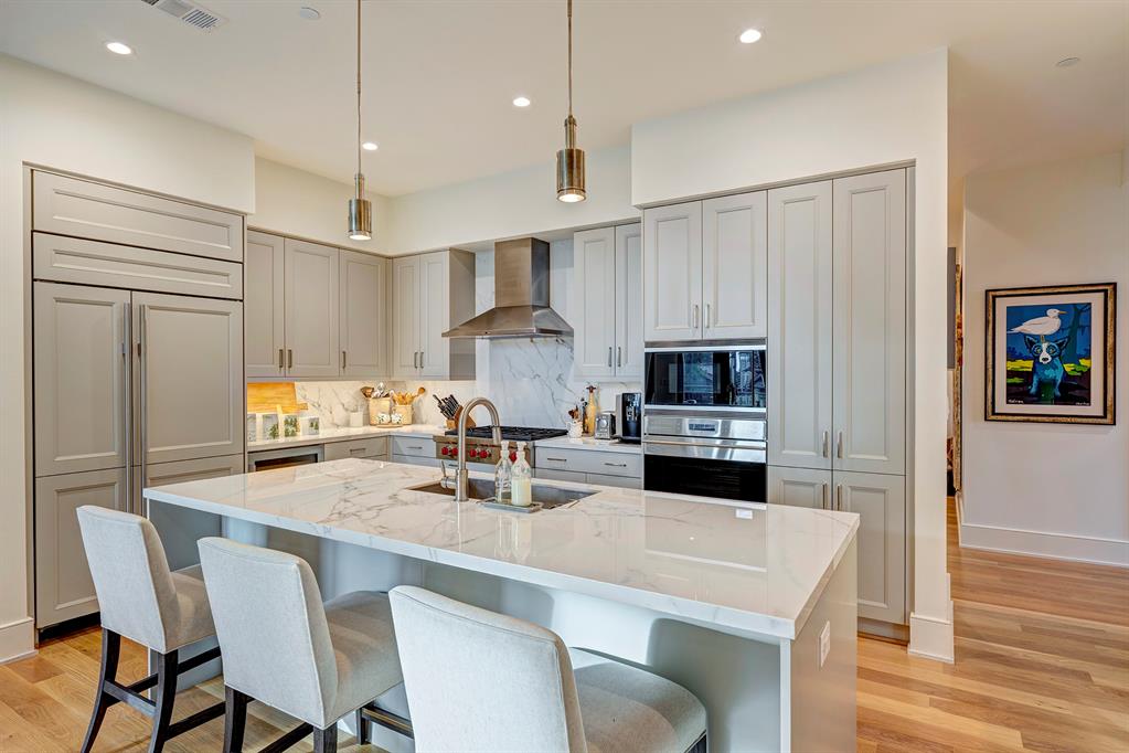 2325 Welch Street # 405