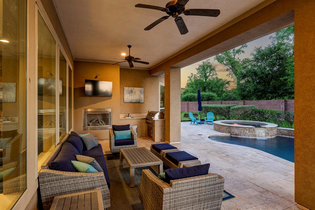 34 Pravia Path Drive