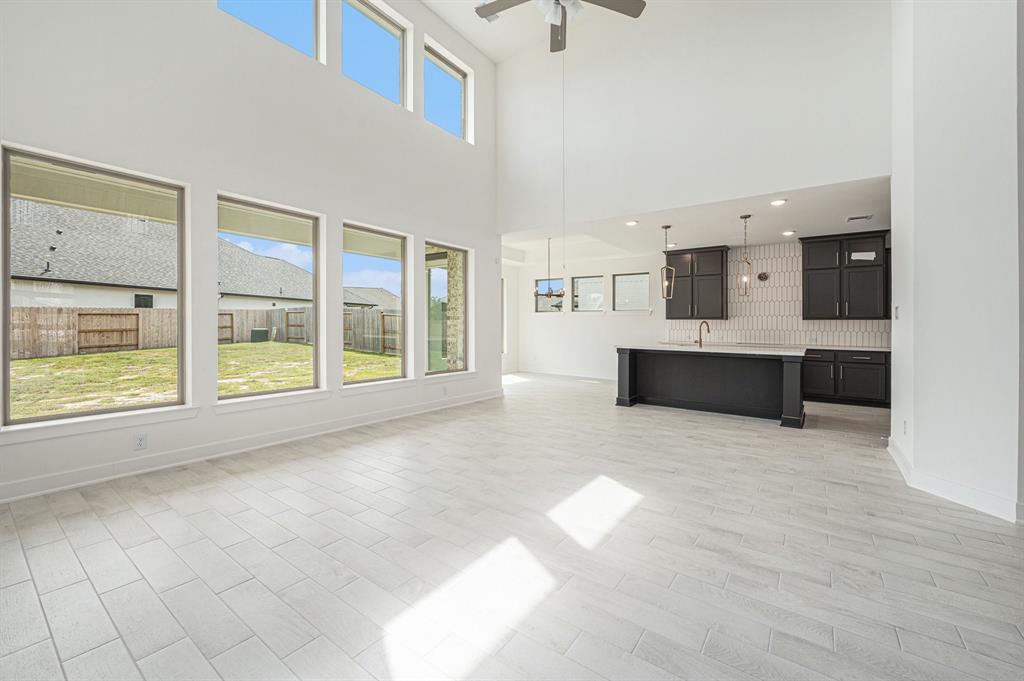 4322 Golden Ridge Circle