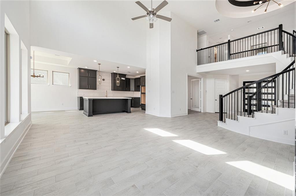 4322 Golden Ridge Circle