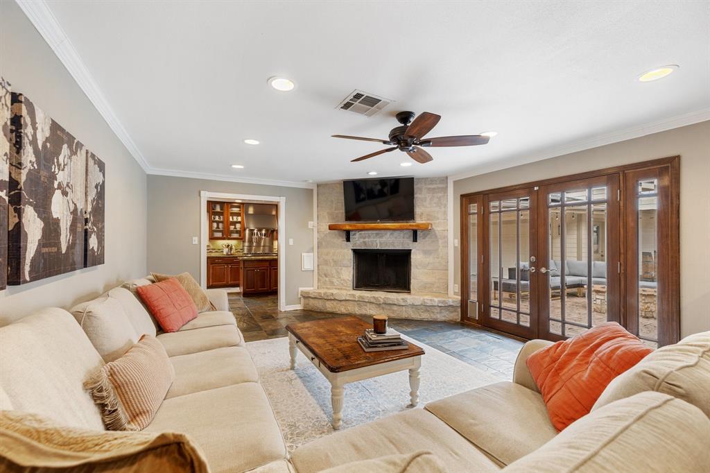 4010 Mischire Drive