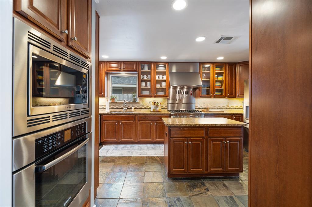 4010 Mischire Drive