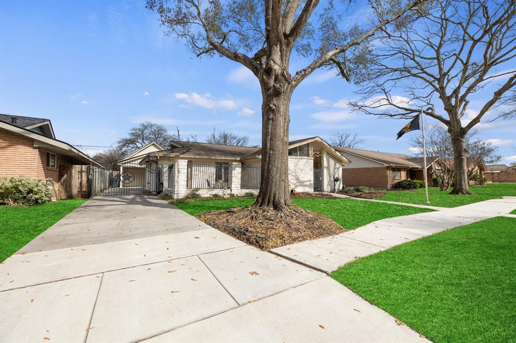 4010 Mischire Drive