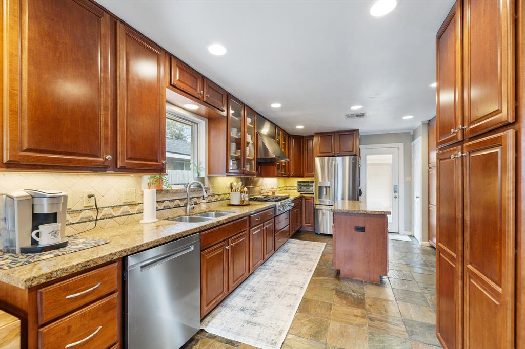 4010 Mischire Drive