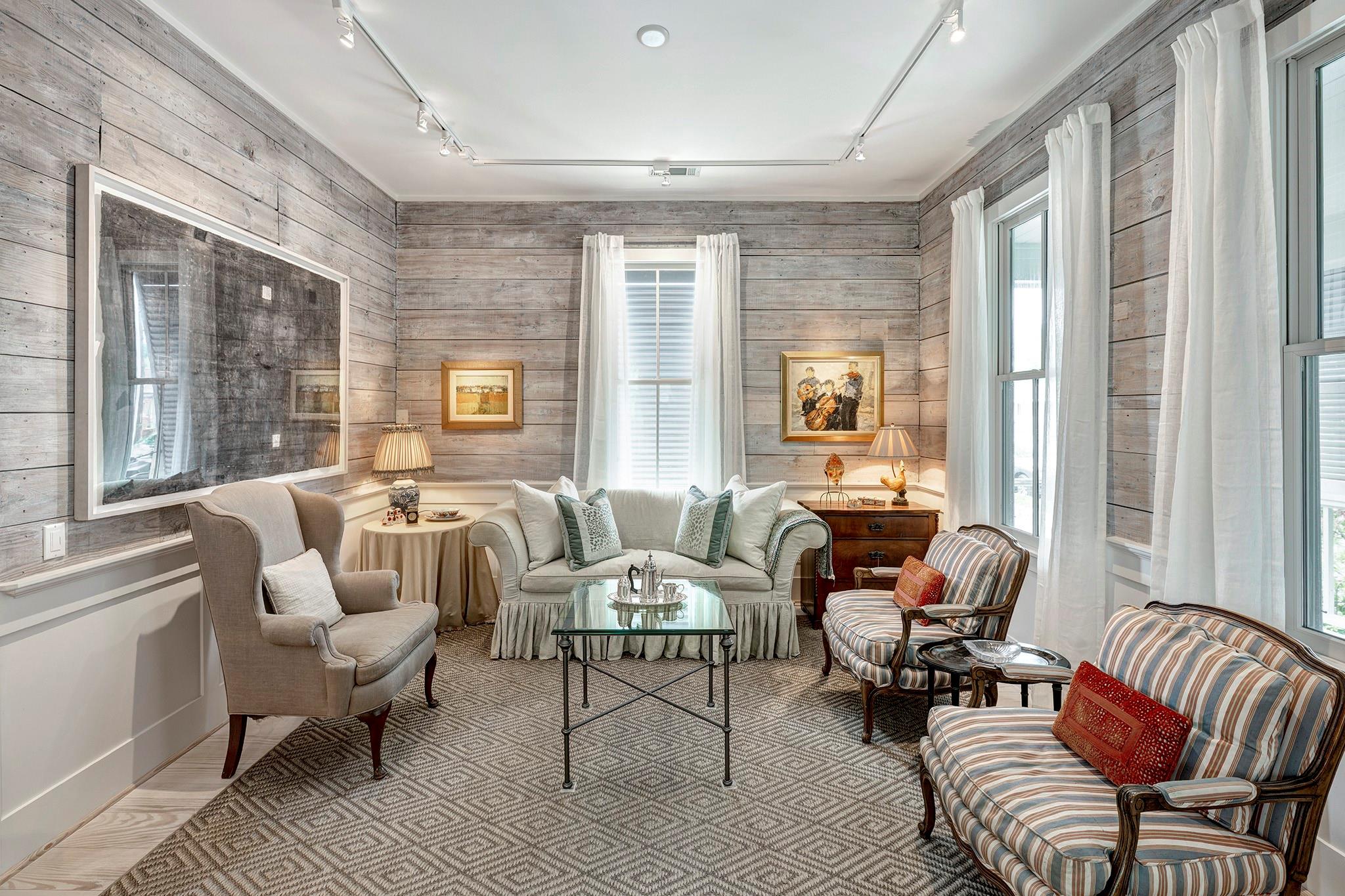 3922 Cotswold Street