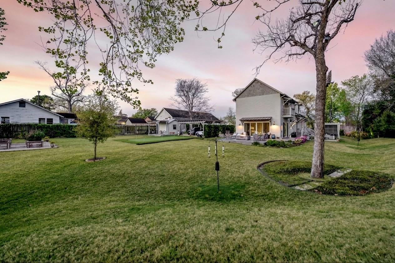 3922 Cotswold Street