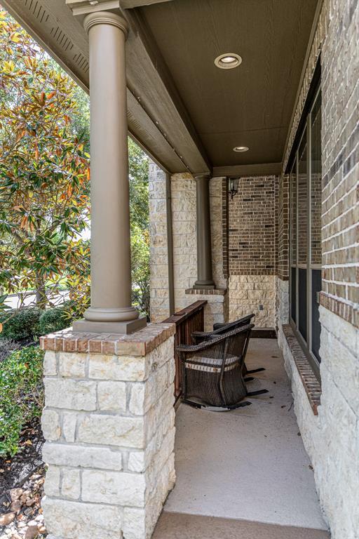 19306 Kenwood Haven Drive