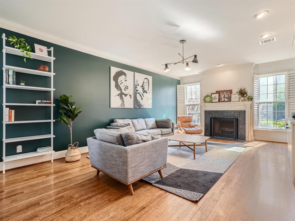 4243 Emory Avenue
