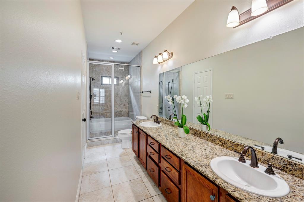 2346 Camden Drive # C
