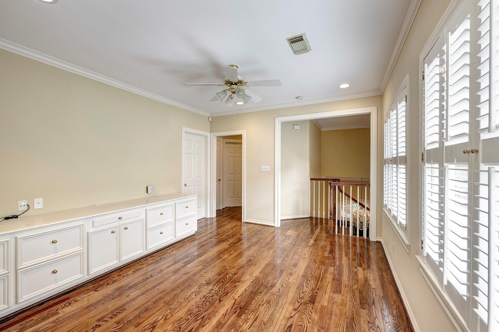 5469 Briar Drive