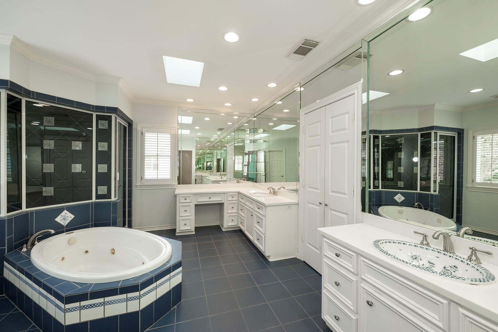5469 Briar Drive