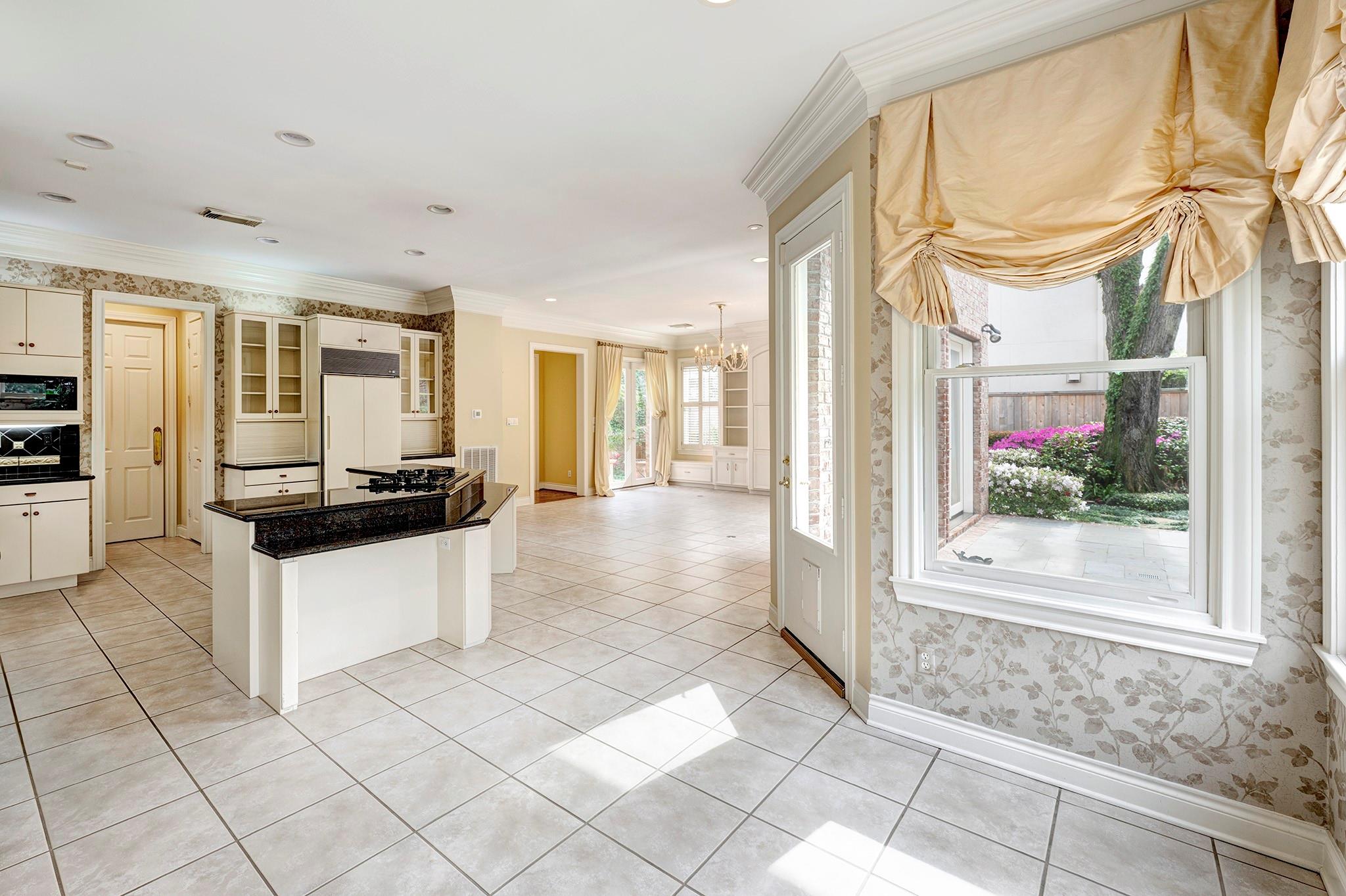 5469 Briar Drive