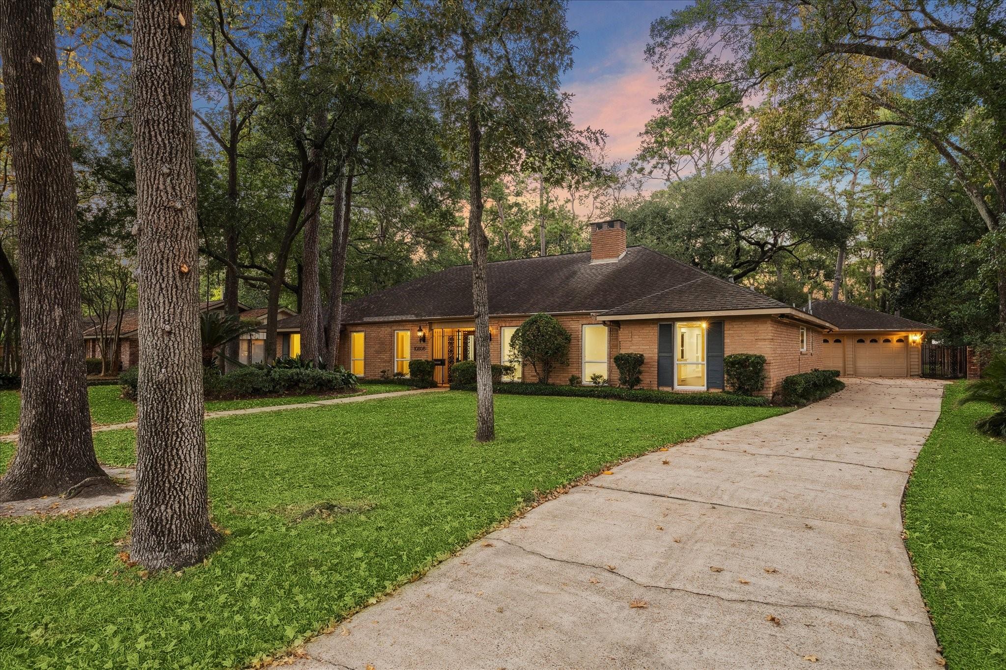 10806 Bridlewood Street