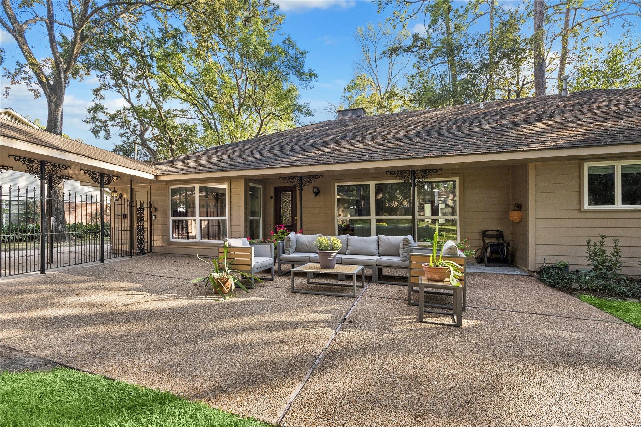 10806 Bridlewood Street