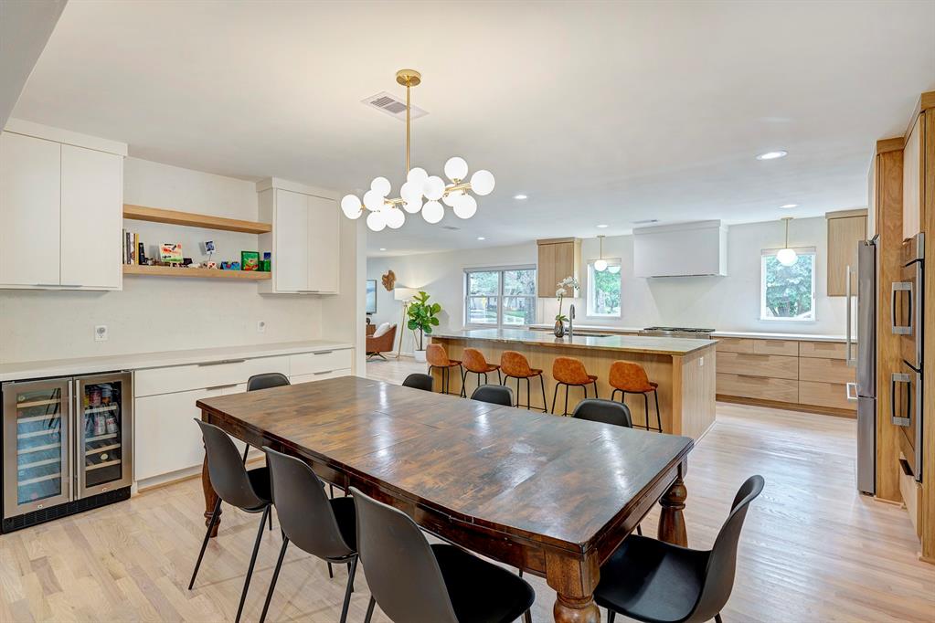 13703 Queensbury Lane