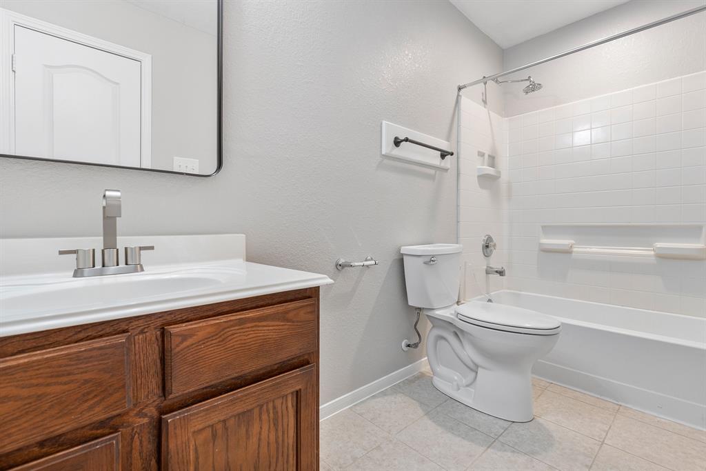 2721 Sandberry Drive
