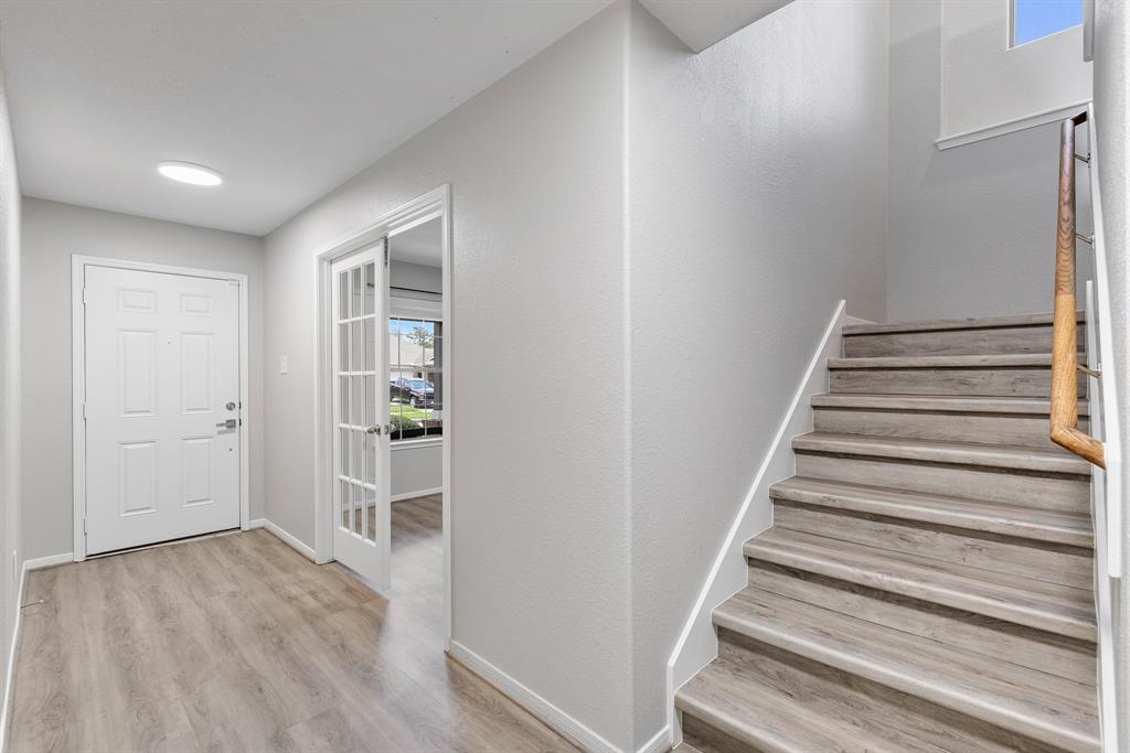 2721 Sandberry Drive