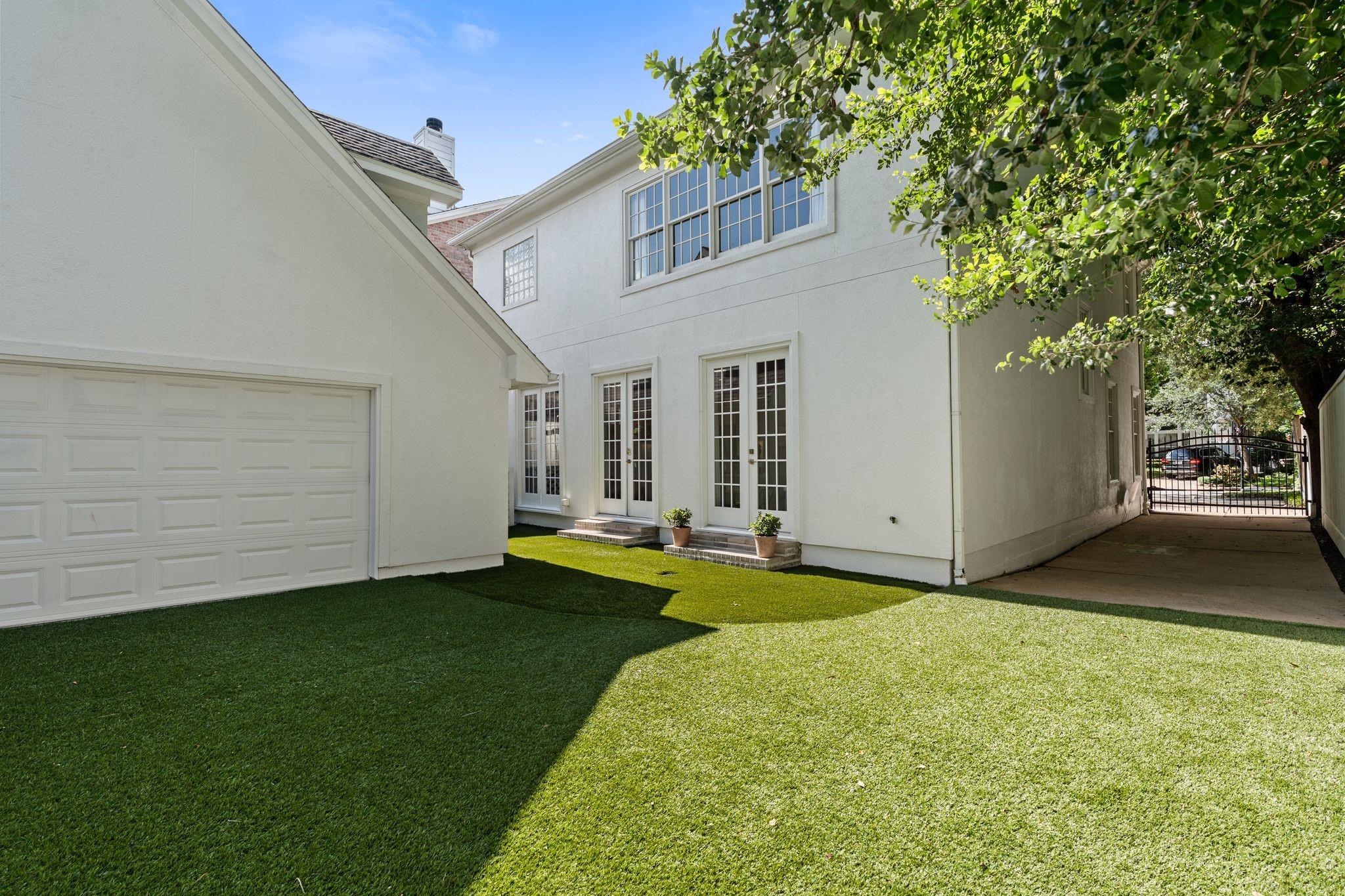 3803 Marquette Street