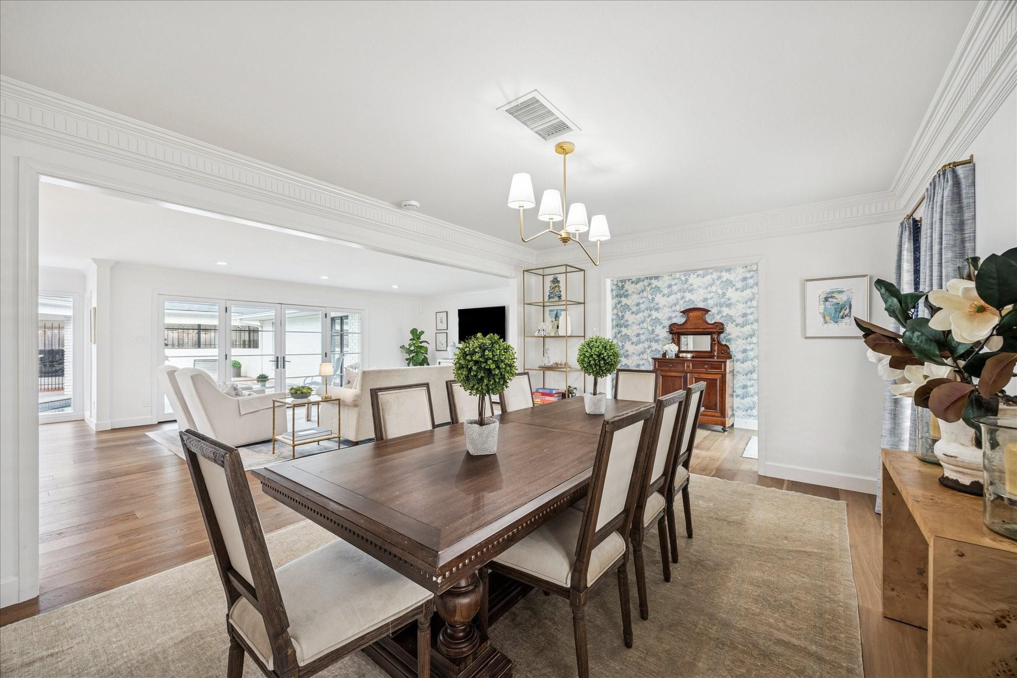 7906 Meadowbriar Lane