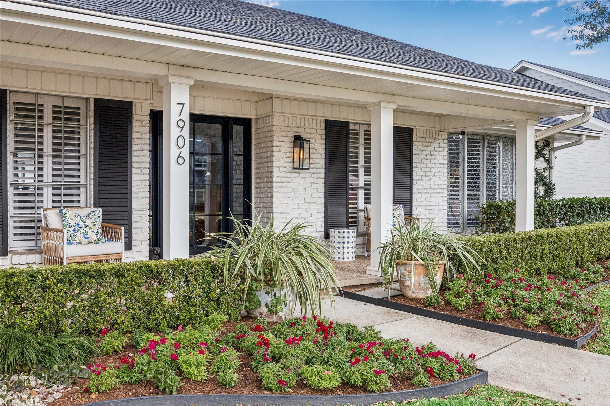 7906 Meadowbriar Lane