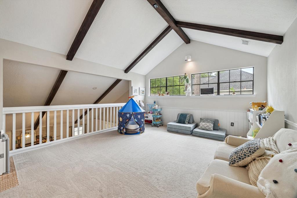 12430 Oakcroft Drive