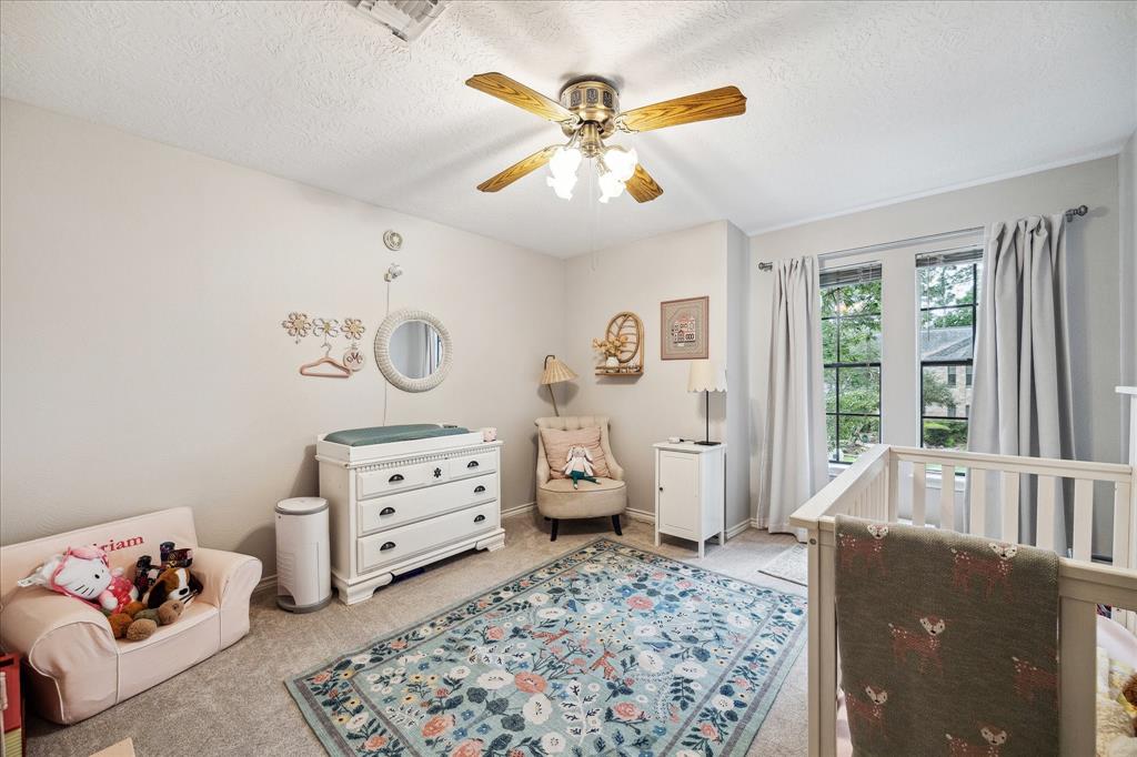 12430 Oakcroft Drive