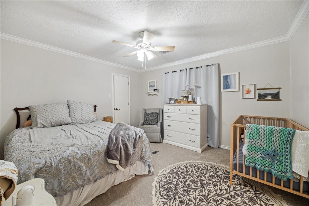 12430 Oakcroft Drive