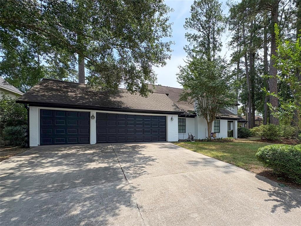 12430 Oakcroft Drive