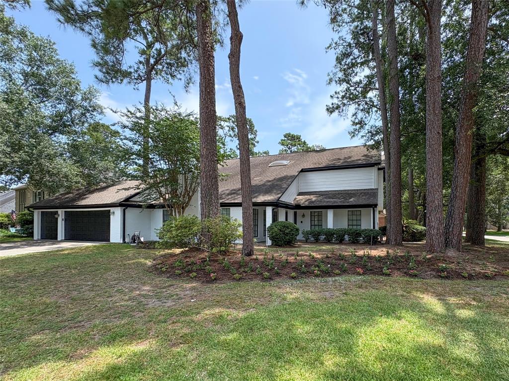 12430 Oakcroft Drive