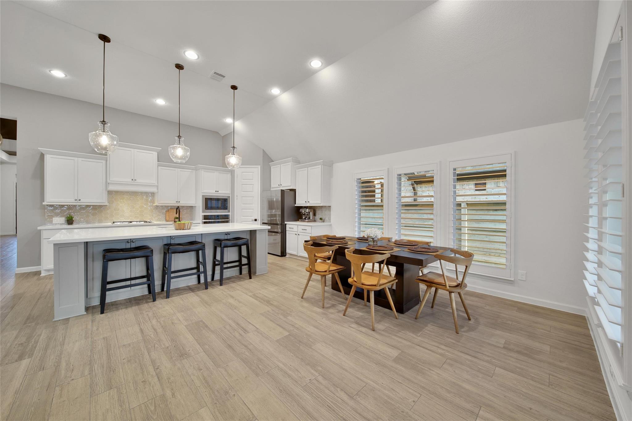 5018 Prairie Gourd Meadow